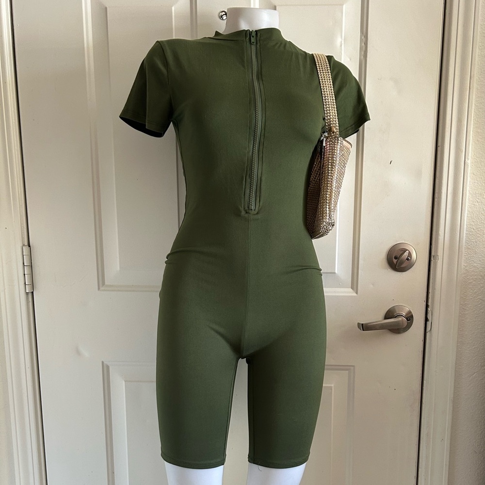Zara Olive Green Short Sleeve Jumpsuit